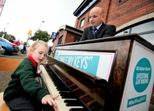 Free-Festival-Friday-Piano-and-little-girl